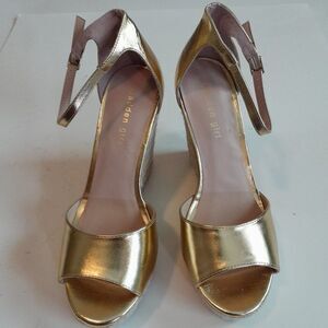 Madden Girl Women’s Gold Platform Wedge Shoes Size 9.5 M